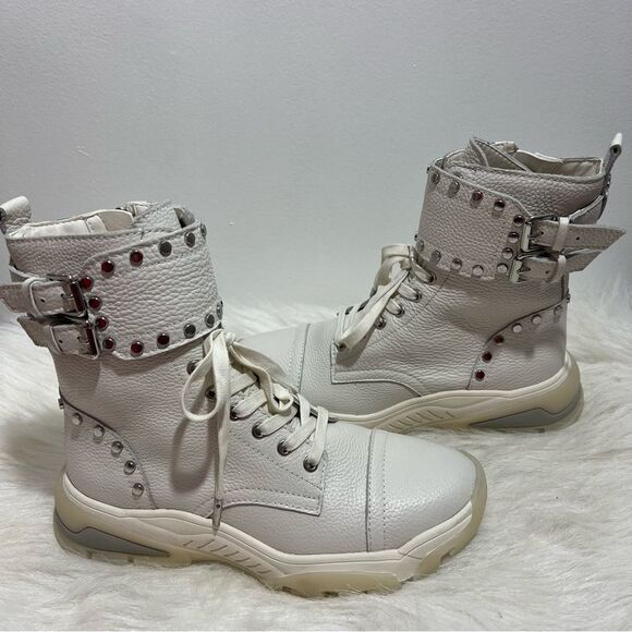 NWOB Revolve Sam Edelman White Leather Studded Moto/Combat Boot -- 7 - Picture 3 of 8